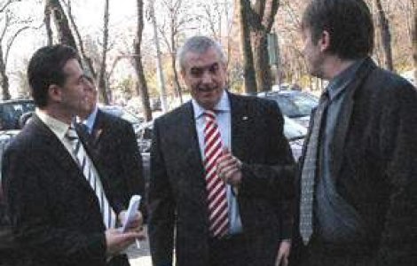 Tandemul anti-Tariceanu
