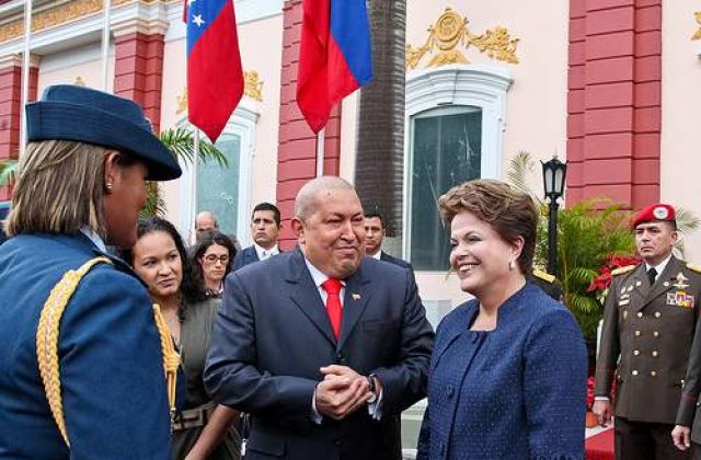 Hugo Chavez acuza SUA ca poate inocula cancerul