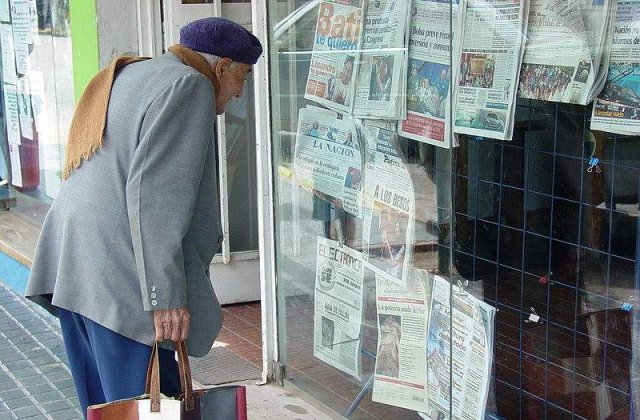 Tabloidele la control!