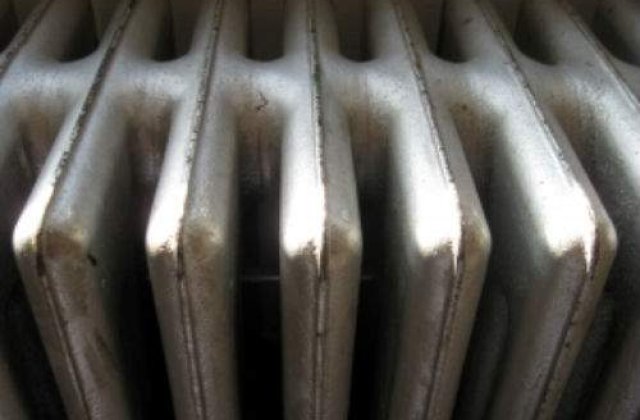 ELCEN ameninta ca lasa Capitala fara caldura; Oprescu cere ajutor