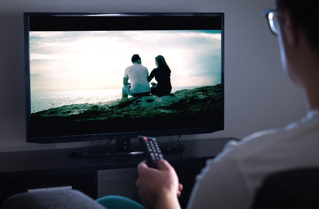 Nu mai este nevoie sa iti ascunzi emotiile: 10+1 filme pe care sa le vezi singur