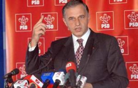 Geoana devine presedinte-jucator la PSD