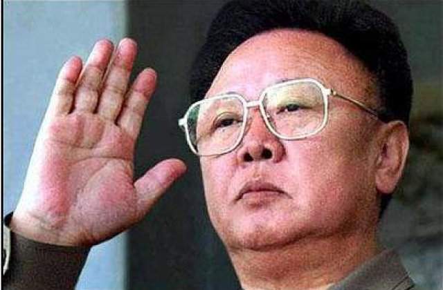 Ce articole vestimentare au fost interzise la funeraliile lui Kim Jong-il?
