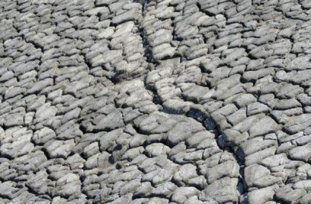 Vulcanul Etna "isi reia activitatea" la inceput de an