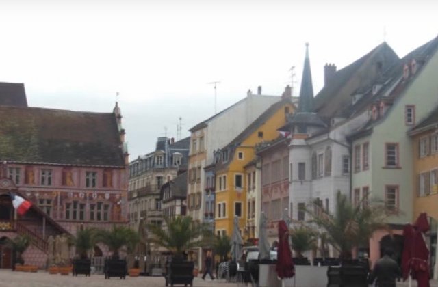 Un copil de 9 ani a fost omorat in bataie de fratii sai pentru ca nu voia sa isi faca temele