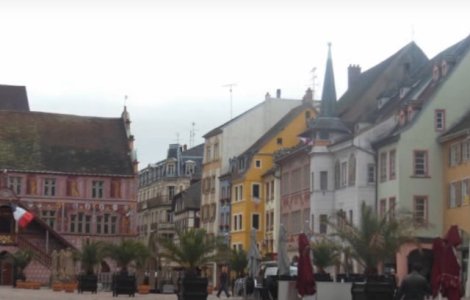 Un copil de 9 ani a fost omorat in bataie de fratii sai pentru ca nu voia sa isi faca temele