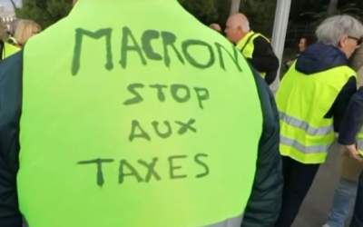 Confruntari intre...