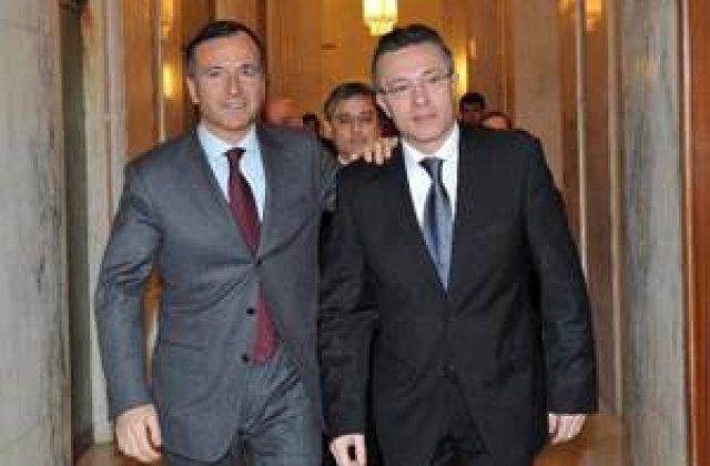 Presa italiana: Diaconescu-Frattini, scor 1 la 1