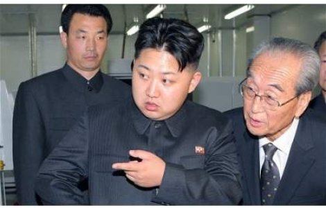 Kim Jong-un: "Geniul geniilor" in strategie militara