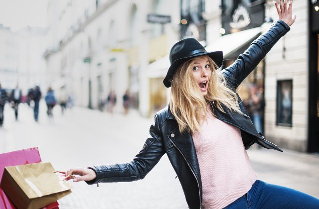 Mereu in tendinte: 10 articole vestimentare care nu se demodeaza