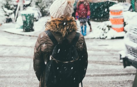 Cod GALBEN de ninsori si viscol in 16 judete si in Capitala