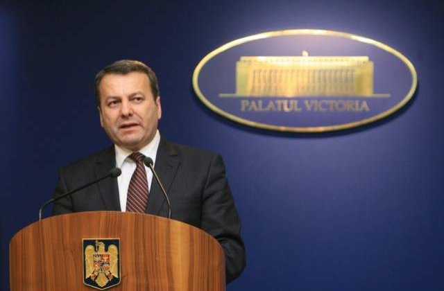 Ialomitianu nu se teme de remaniere: Finantele si-au facut temele