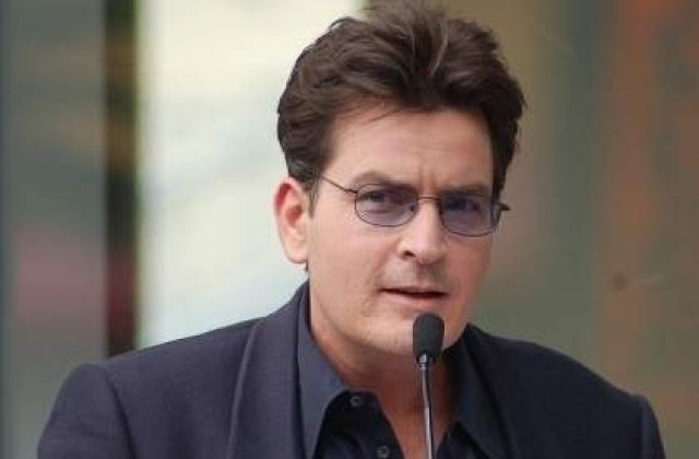 Charlie Sheen: Nu mai sunt nebun