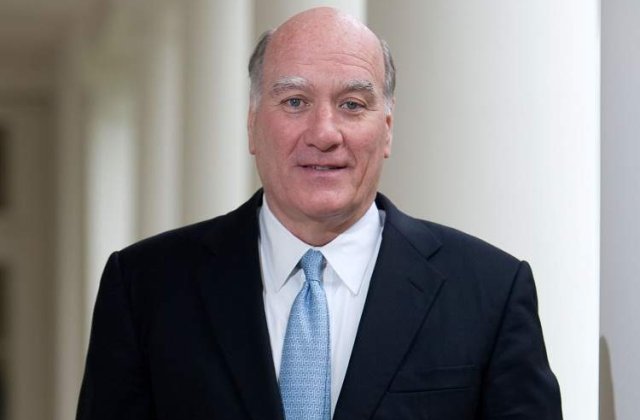 Secretarul general al Casei Albe a demisionat