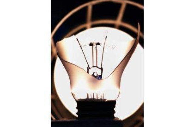 [VIDEO] Factura la curent se majoreaza de la 1 februarie