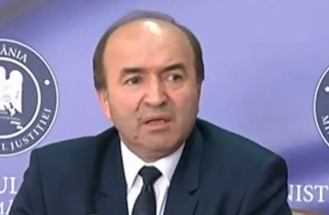 Tudorel Toader: "Proiectul de lege privind recursul compensatoriu a fost initiat sub guvernarea anterioara"