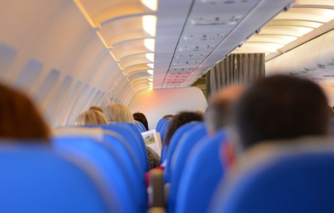 Seful Blue Air: Pasagerul roman nu are rabdare. El trebuie sa inteleaga ca orice intarziere are ca scop siguranta sa