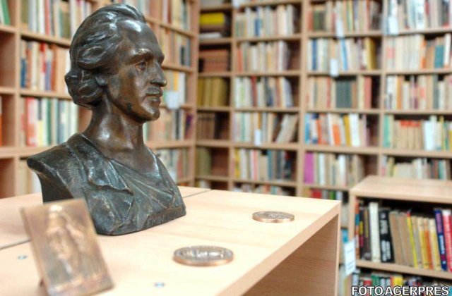 "Trecut-au anii ca nori lungi...". 162 de ani de la nasterea lui Mihai Eminescu