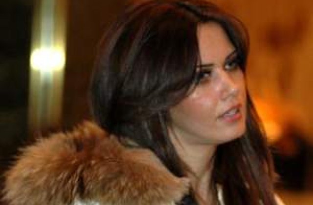 Oana Zavoranu s-a hotarat. 'Vreau tate fara numar! Vreau sa fiu o buca!'