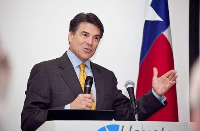 Rick Perry se retrage din prezidentiale