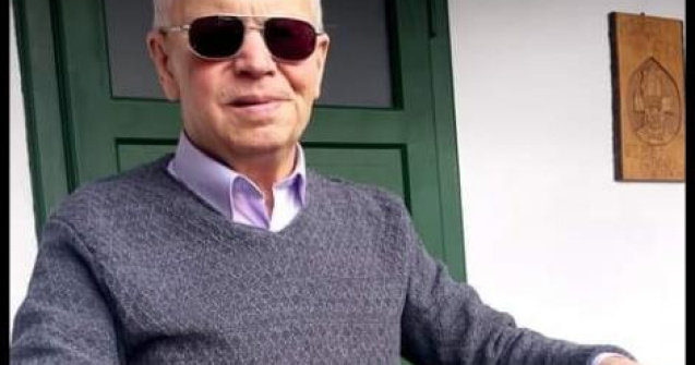 Cluj: Profesorul Vasile Adamescu, ce era surdo-mut si orb, caz rar in lume de surdocecitate, a murit la 74 de ani