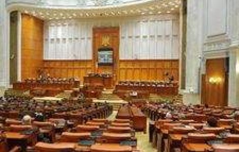 Primele propuneri legislative ale alesilor, departe de promisiunile lor din campanie