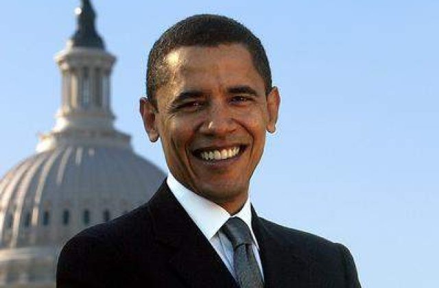 [VIDEO] Obama isi atrage sustinatorii cantand