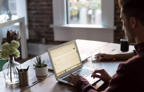 Peste doua treimi dintre angajatorii romani preconizeaza sa-si mentina neschimbat numarul de angajati in intervalul ianuarie - martie 2019