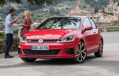 Un nou scandal la Volkswagen: germanii au vandut masini de pre-productie care nu au fost aprobate de autoritati