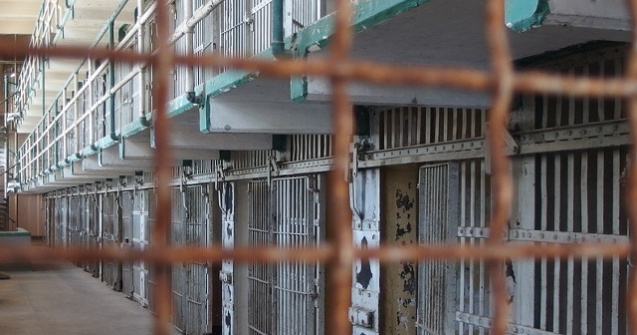 Avocatul Poporului sesizeaza CCR in legatura cu prevederile unui articol din legea privind executarea pedepselor