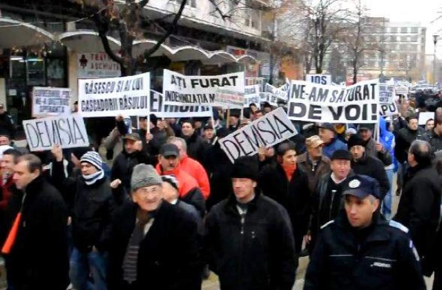 O zi a Unirii Nationale, marcata de dezbinare politica