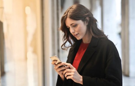  Top  7 obiceiuri ciudate pe care le dezvolti cand esti intr-o relatie la distanta