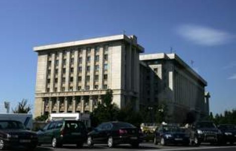 Un roman si un bulgar acuzati de spionaj pentru Rusia