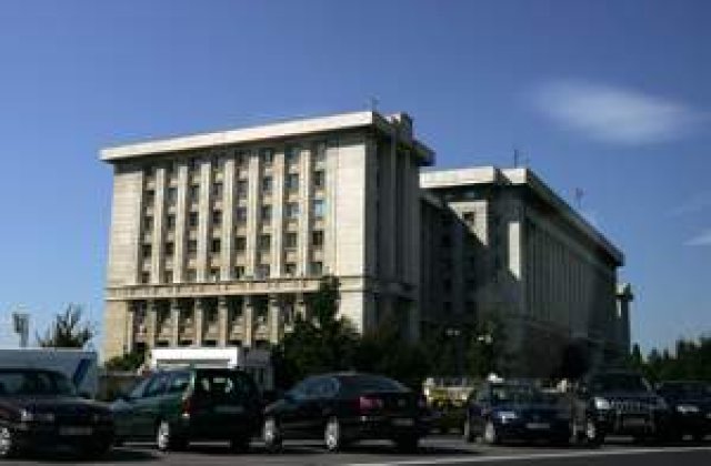 Un roman si un bulgar acuzati de spionaj pentru Rusia