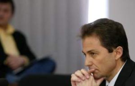 Nastase l-a 'parat' pe Daniel Morar lui Barroso