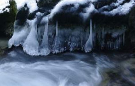 Lacul Sarat a inghetat!