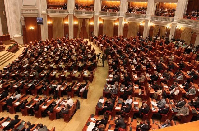 Motiunea de cenzura a fost respinsa