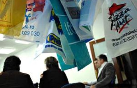 Pungile biodegradabile, mai daunatoare decat plasticul obisnuit