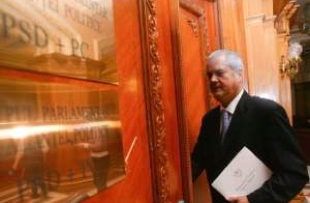Parlamentul a decis: Adrian Nastase va fi cercetat penal