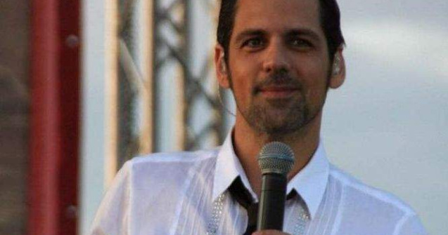 Asculta noul single al lui Stefan Banica Jr.