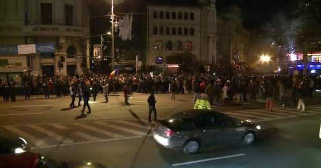  Video  Imnul protestatarului de la Serviciul Roman de Comedie