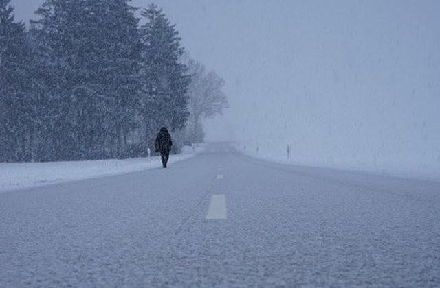 Cod portocaliu de viscol in doua judete. Cod galben pentru alte cinci