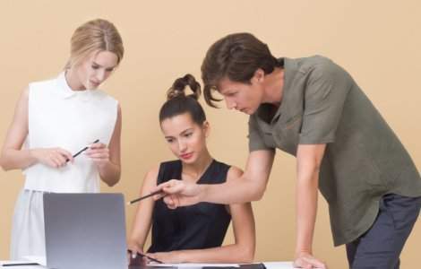  Top  8 probleme personale pe care sa nu le impartasesti colegilor la locul de munca