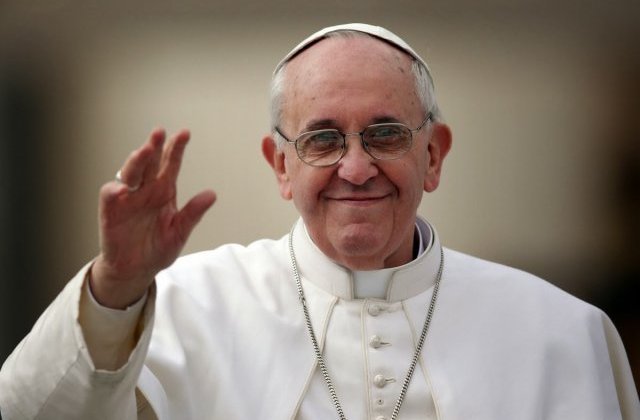Papa Francisc a promovat ideea iertarii in traditionala rugaciune Angelus