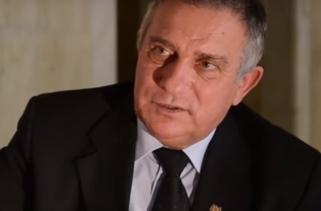 Gheorghe Funar si-a anuntat candidatura la presedintia Romaniei