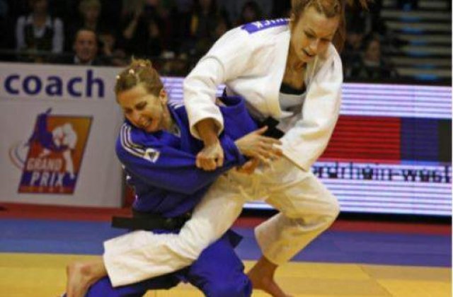 Bronz pentru Alina Dumitru la Grand Slam Paris