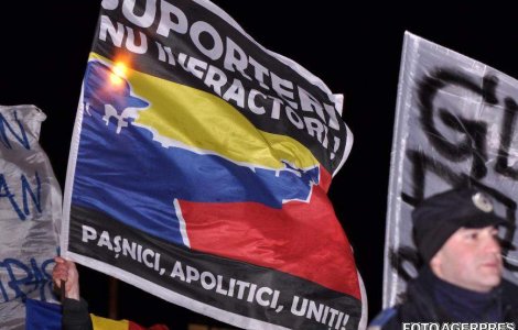 Circa 600 de suporteri au protestat, sambata, la Sibiu