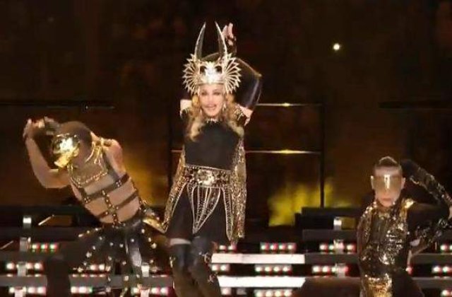 [VIDEO] Cum s-a descurcat Madonna la Super Bowl?