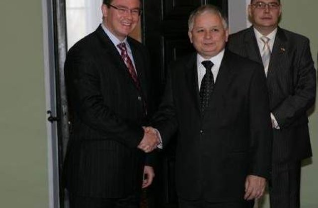 Cine este Mihai Razvan Ungureanu, premierul desemnat?