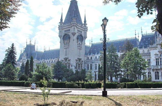 Recensamant 2011: Harta scaderii populatiei urbane